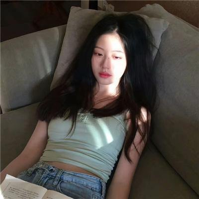 三条黑暗的街道